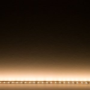 Profi LED-Stripe Band Superwarmweiss 2700K 600 SMD-LEDs 2216 IP20 5m